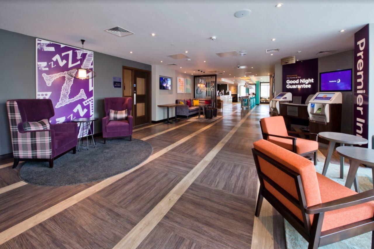 Premier Inn Leeds City Centre ภายนอก รูปภาพ